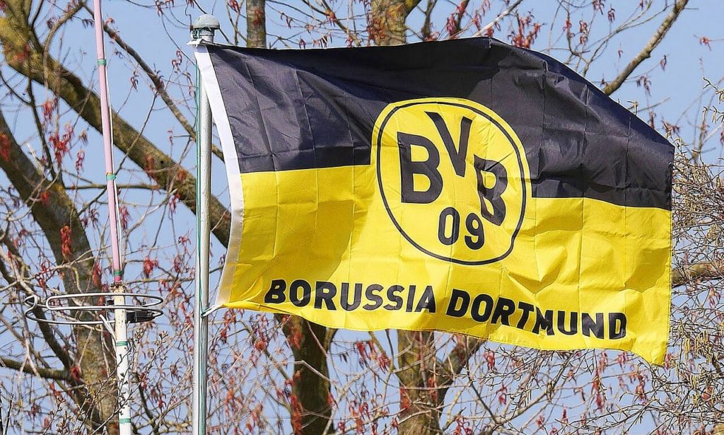 Fahne mit BVB Logo